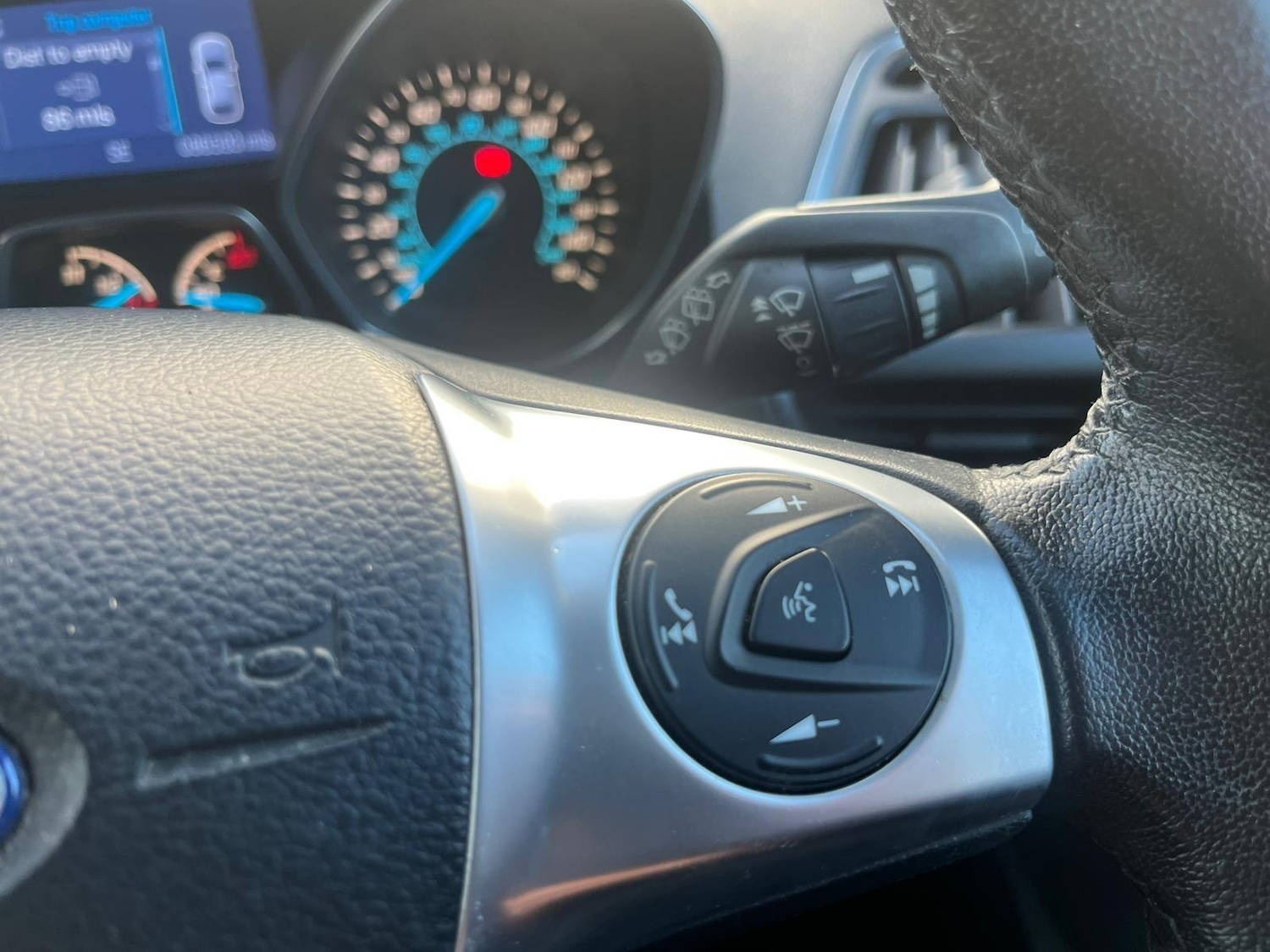 Used Ford Kuga 2014 for sale - 76801537: Photo 22