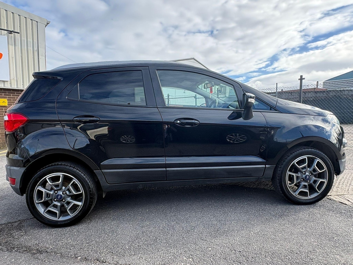 Used Ford Ecosport for sale - 78115336: Photo 12