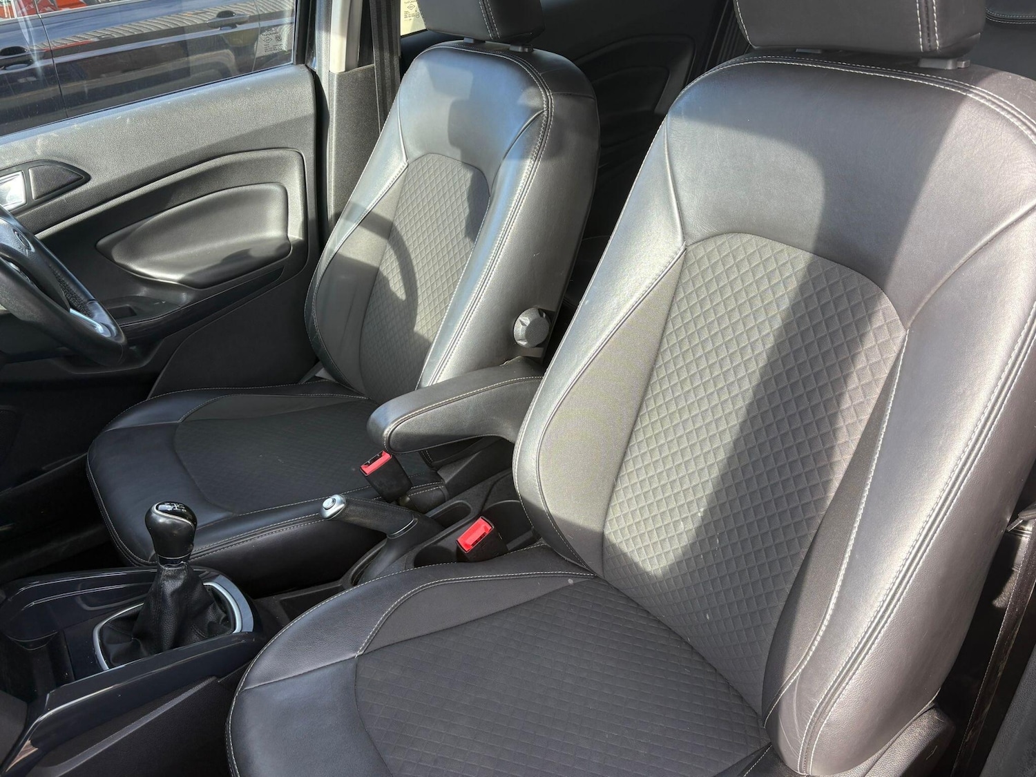 Used Ford Ecosport for sale - 78115336: Photo 40