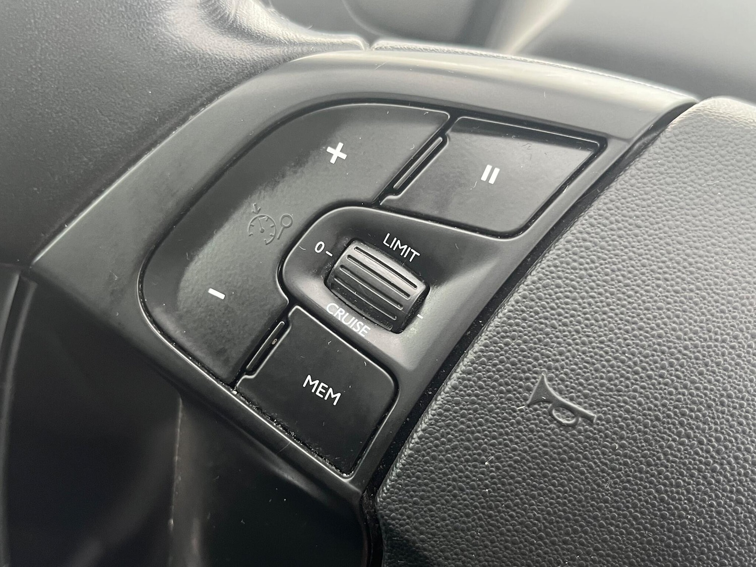 Used Citroen C4 Picasso 2017 for sale - 76727634: Photo 23