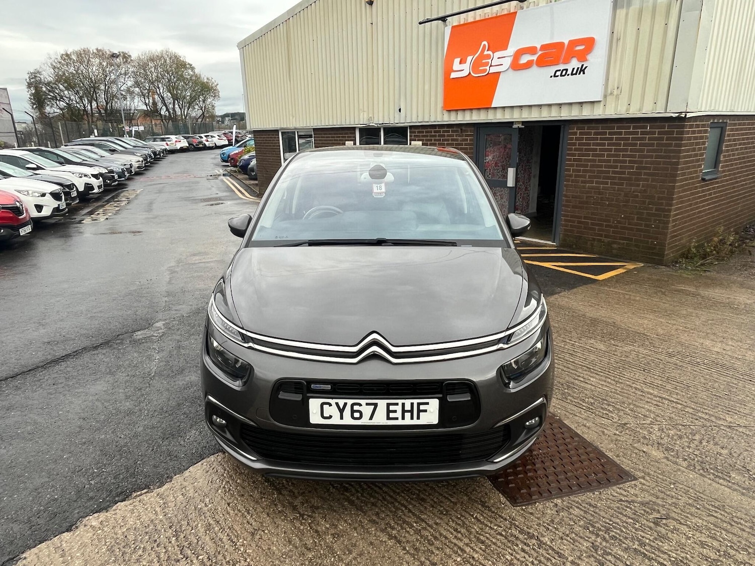 Used Citroen C4 Picasso 2017 for sale - 76727634: Photo 3