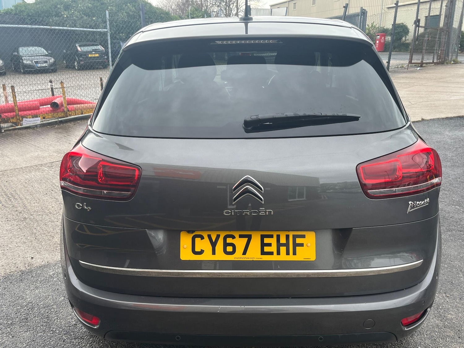 Used Citroen C4 Picasso 2017 for sale - 76727634: Photo 9