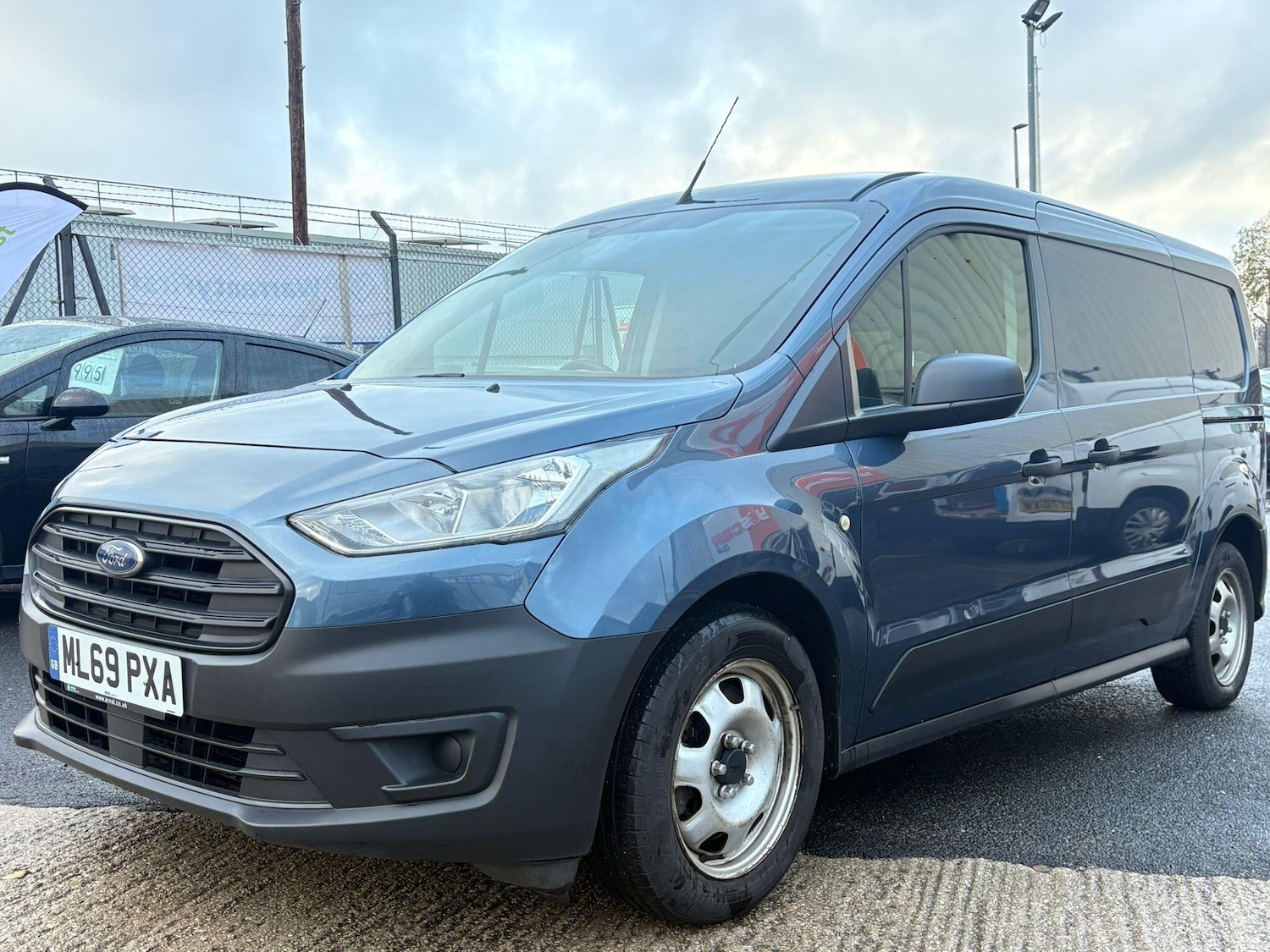 Used Ford Transit Connect 2019 for sale - 76849872: Photo 4