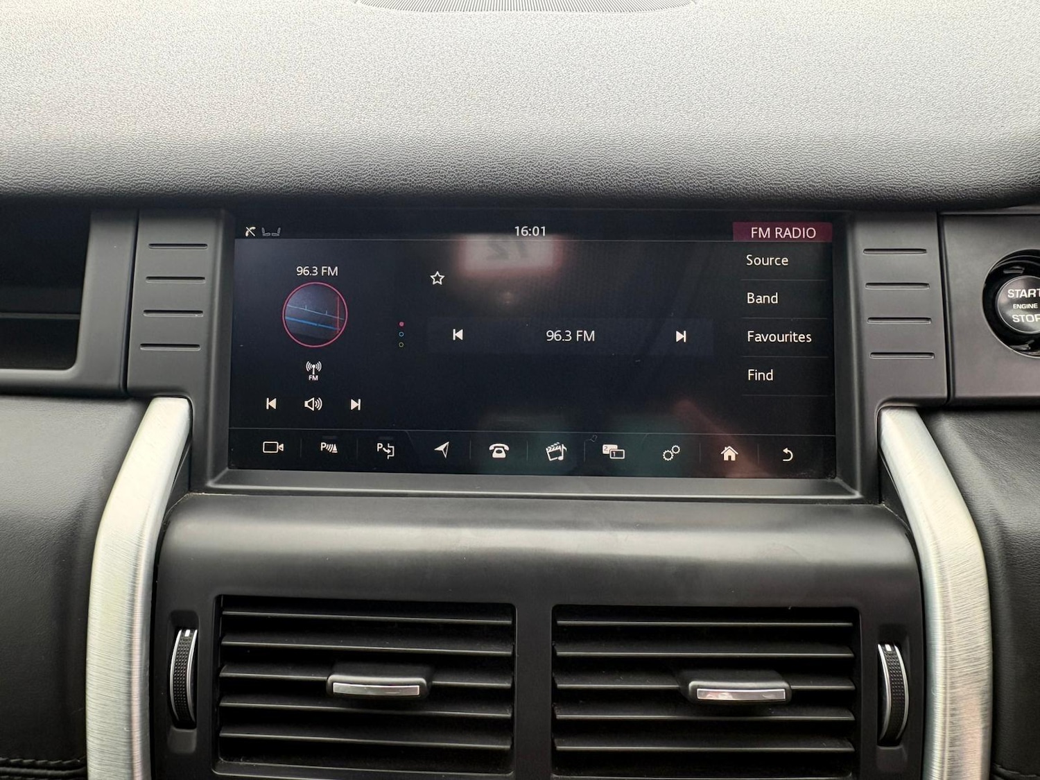 Used Land Rover Discovery Sport for sale - 78062635: Photo 53