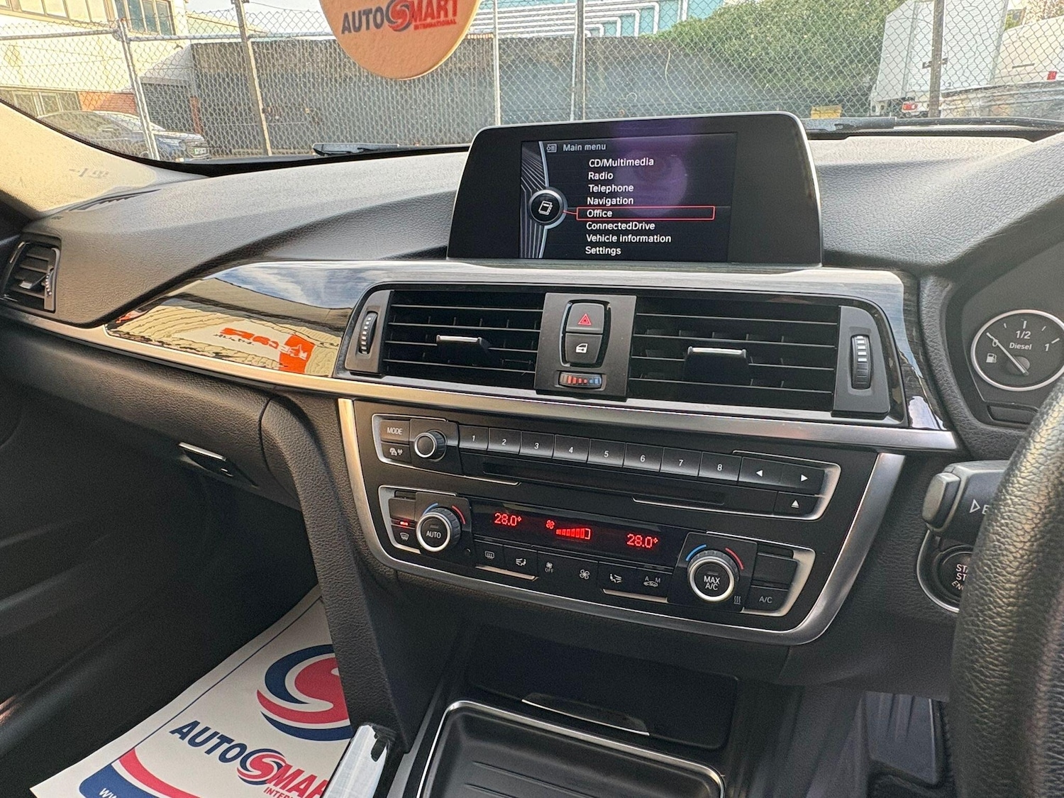 Used BMW 3 Series 2013 for sale - 76936689: Photo 40