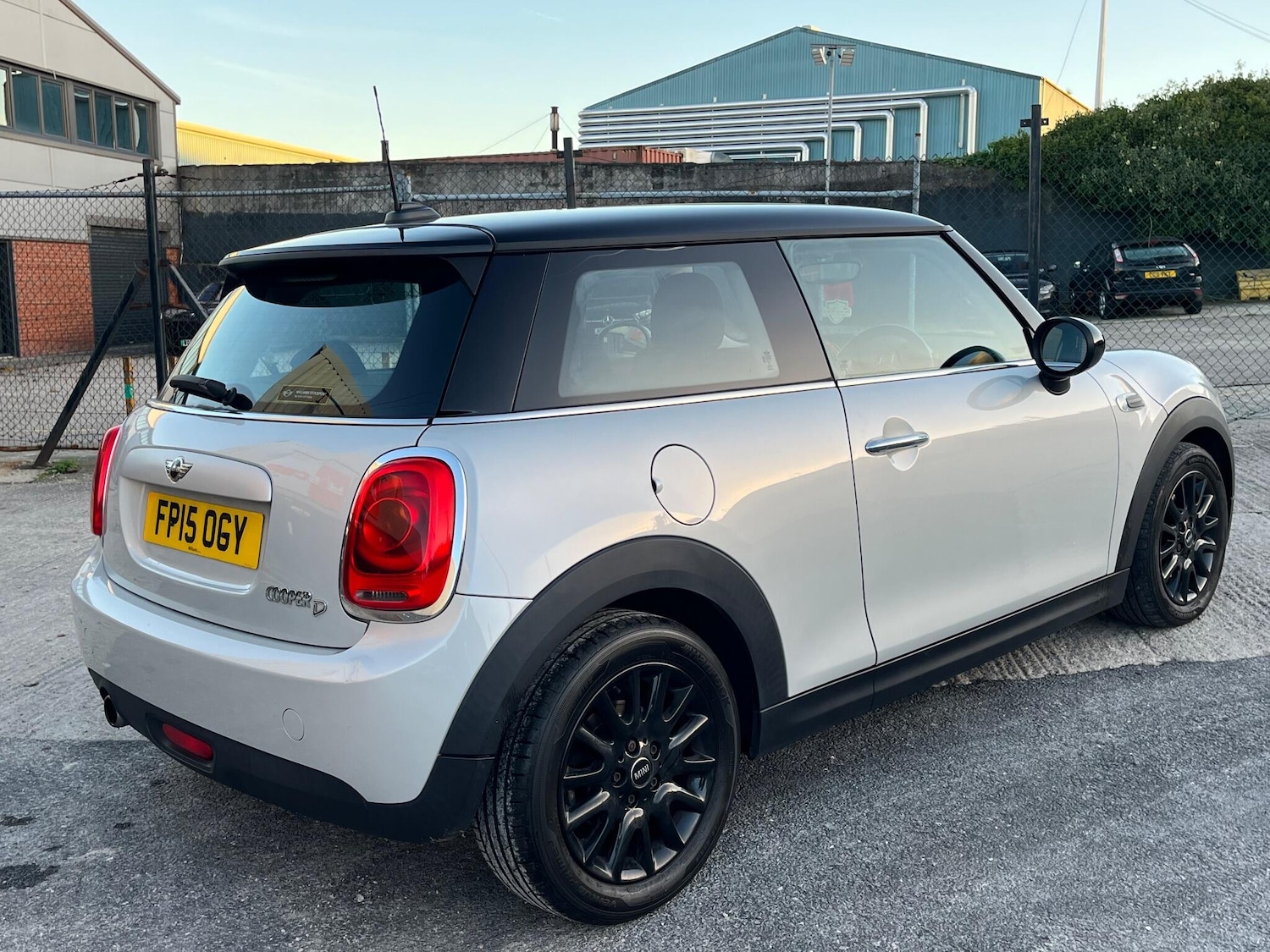 Used MINI Hatch 2015 for sale - 76666918: Photo 11