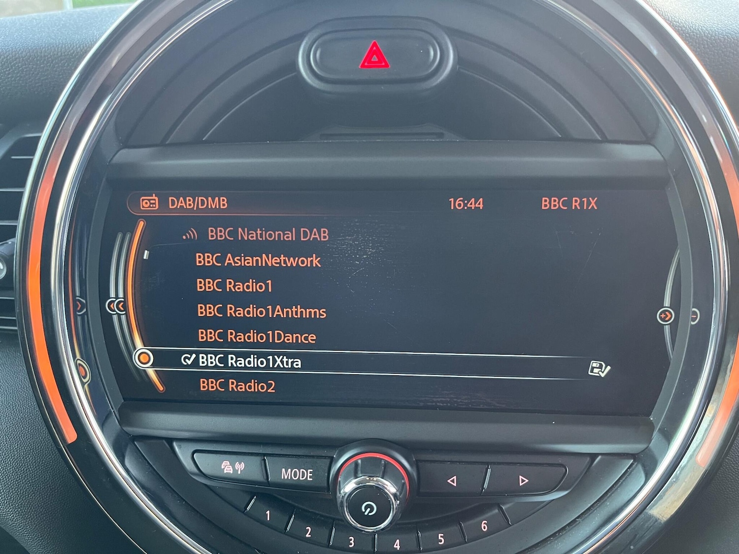 Used MINI Hatch 2015 for sale - 76666918: Photo 34