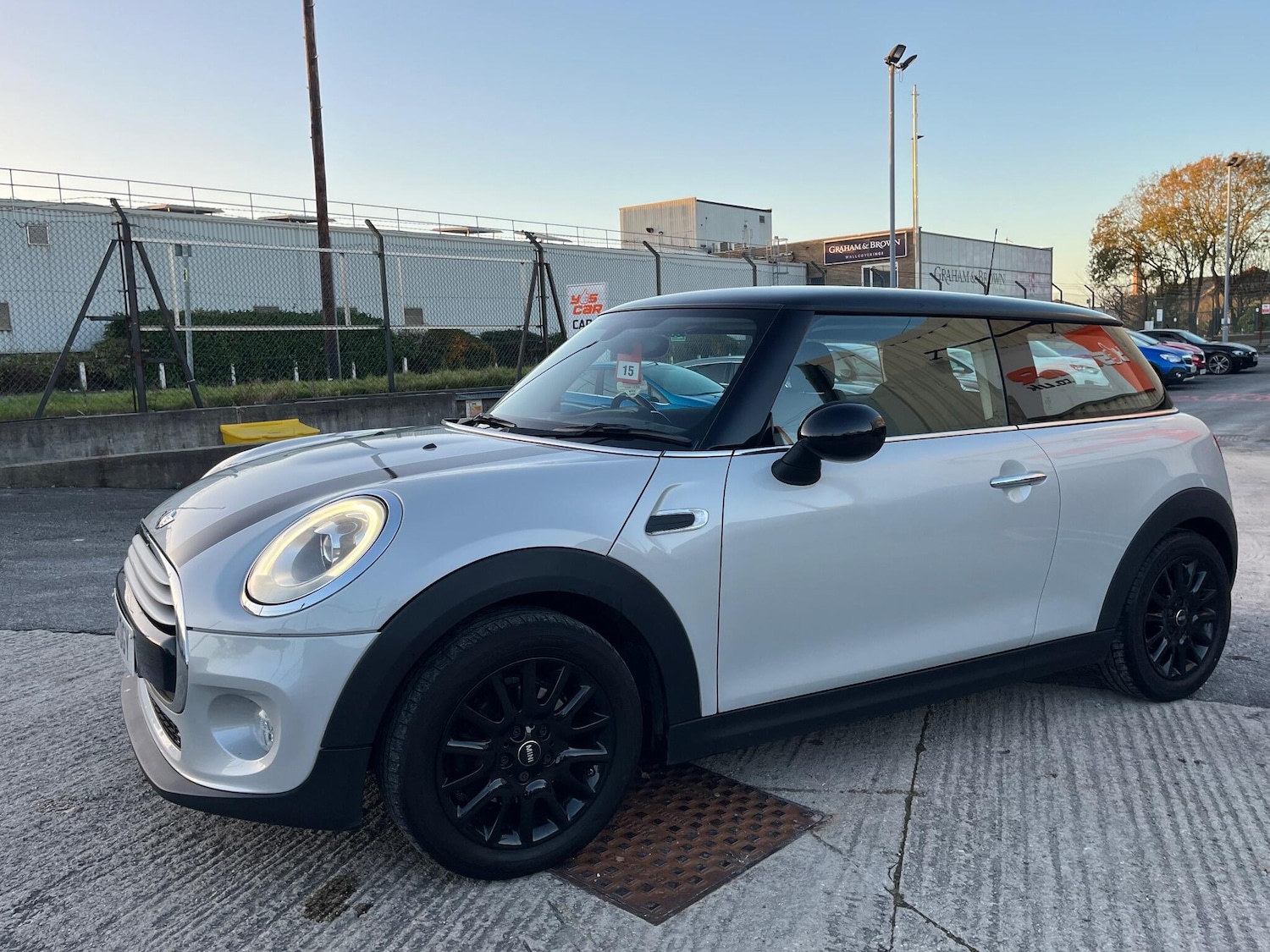 Used MINI Hatch 2015 for sale - 76666918: Photo 5