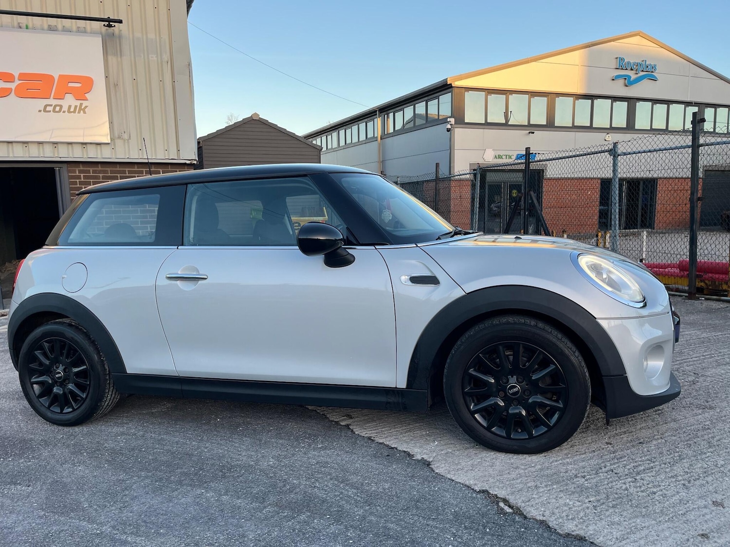 Used MINI Hatch 2015 for sale - 76666918: Photo 9