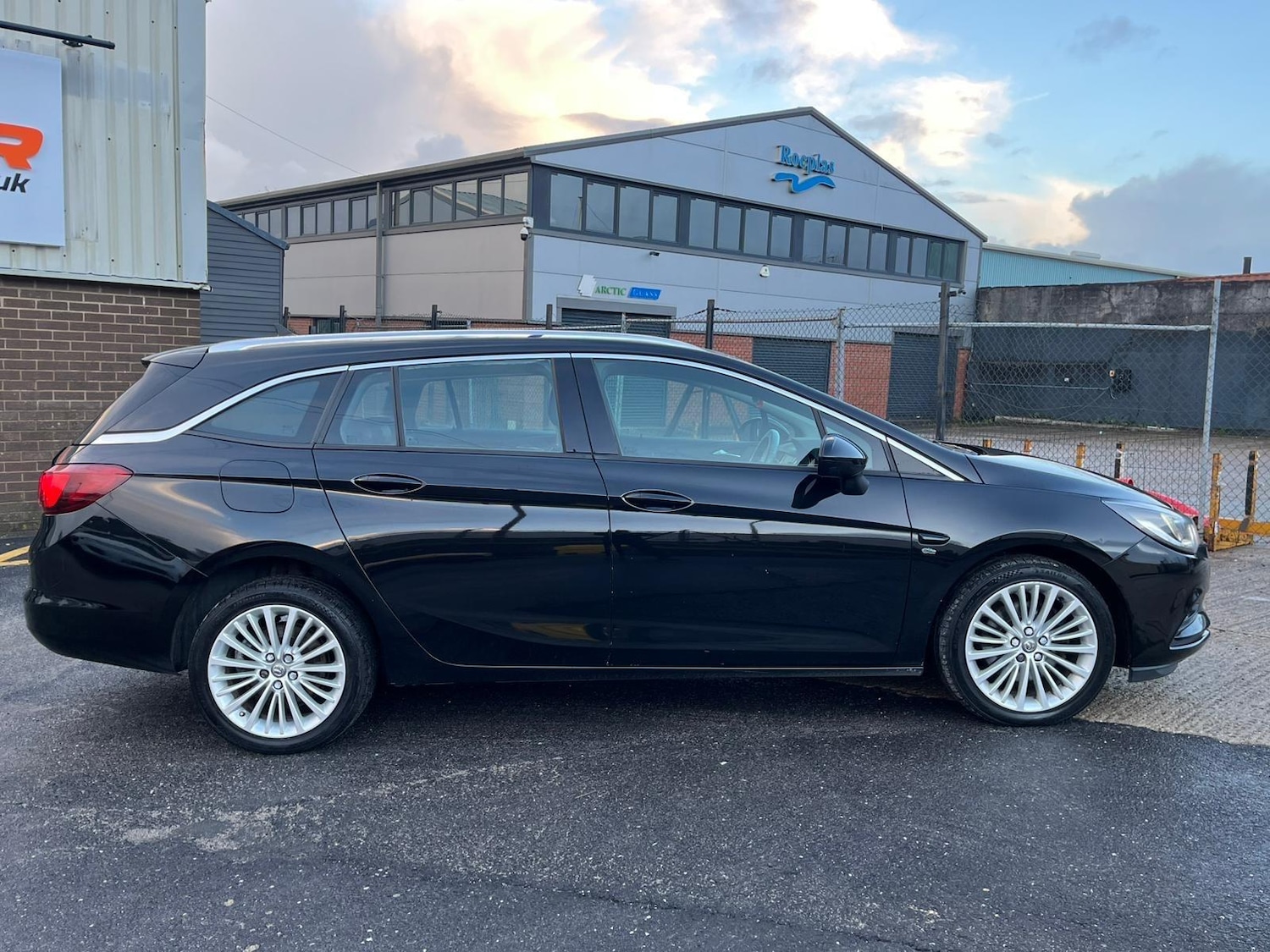 Used Vauxhall Astra 2018 for sale - 76671380: Photo 13