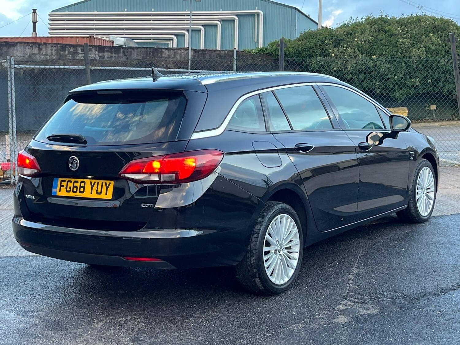 Used Vauxhall Astra 2018 for sale - 76671380: Photo 15