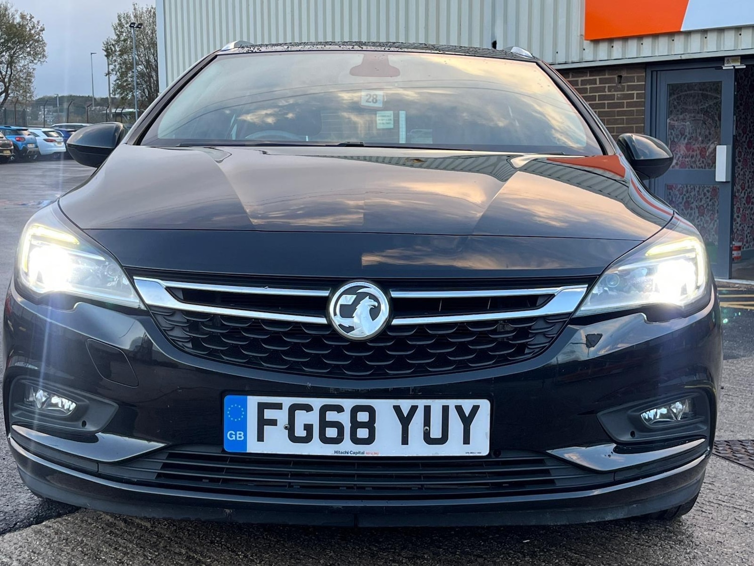Used Vauxhall Astra 2018 for sale - 76671380: Photo 2