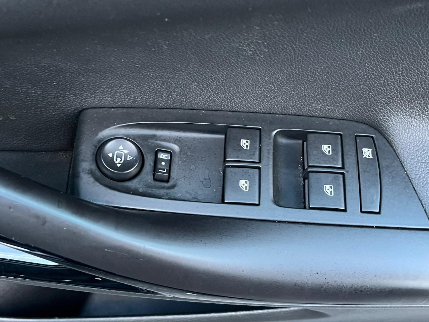 Used Vauxhall Astra 2018 for sale - 76671380: Photo 21