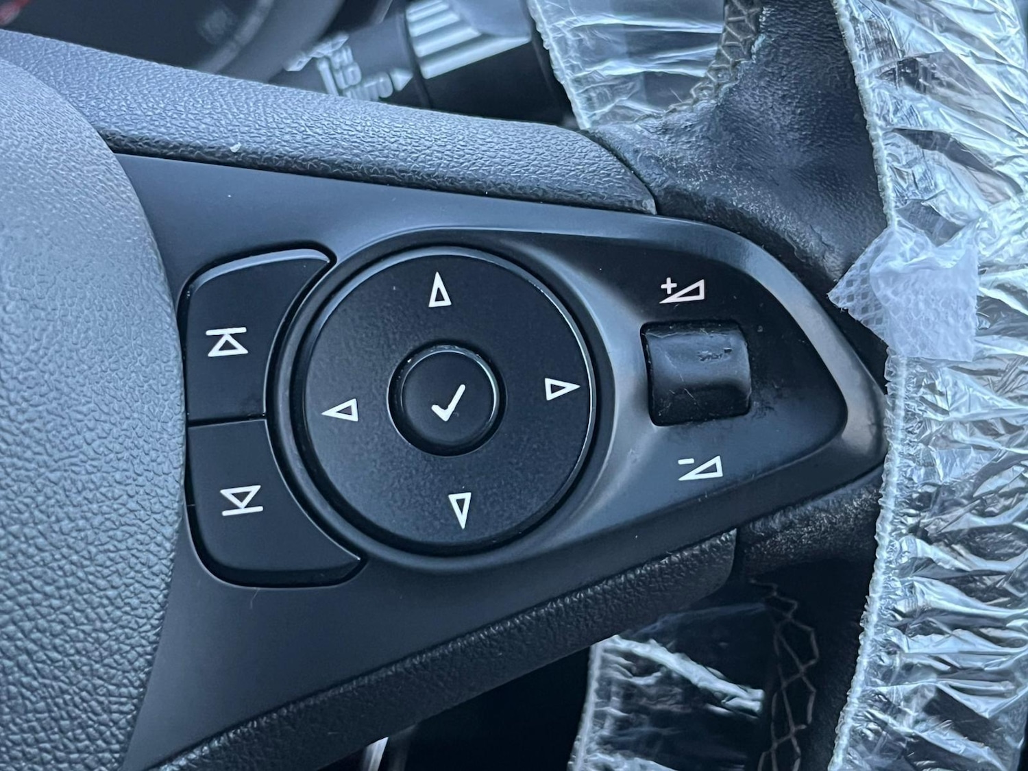 Used Vauxhall Astra 2018 for sale - 76671380: Photo 23