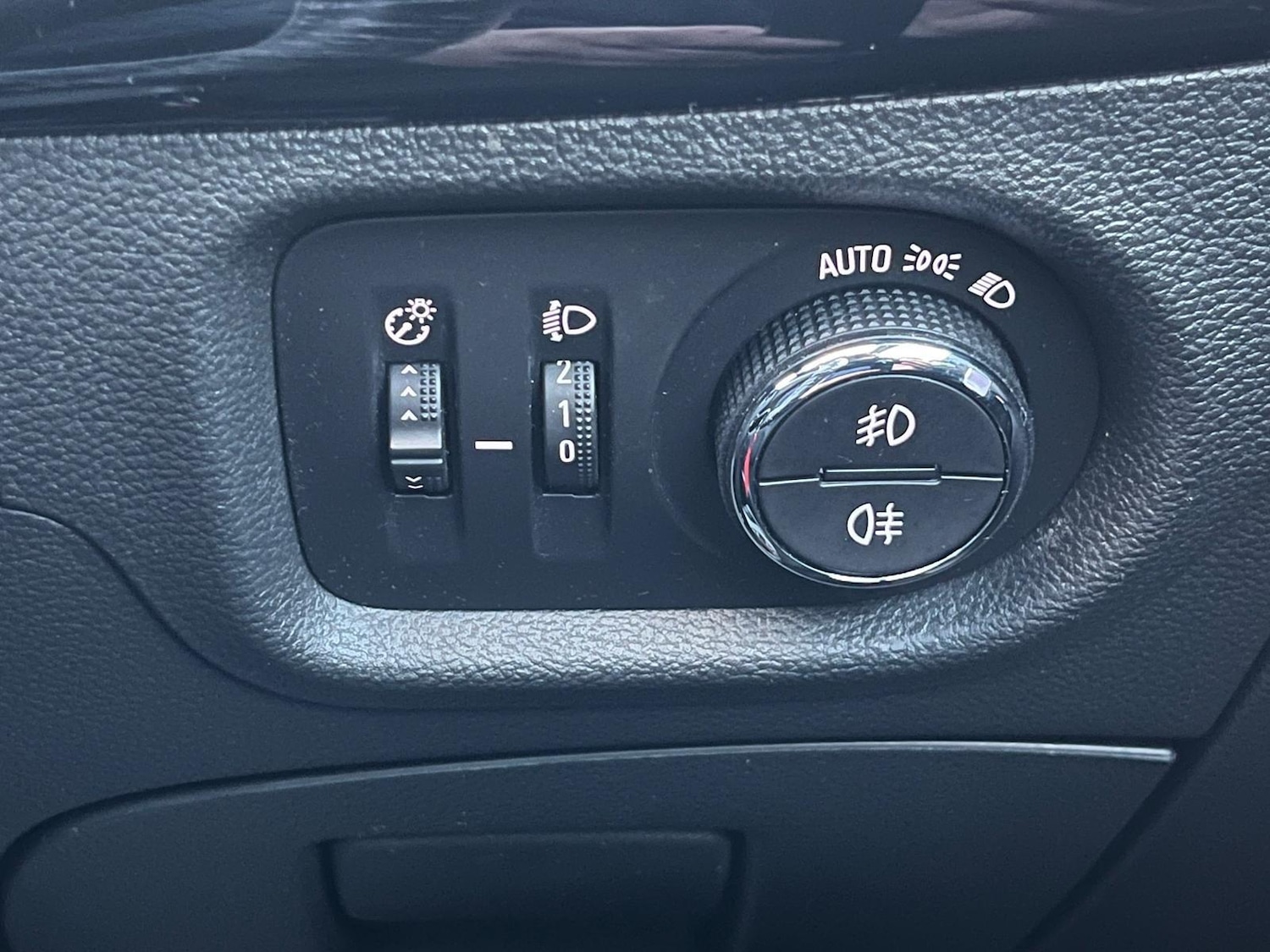 Used Vauxhall Astra 2018 for sale - 76671380: Photo 26