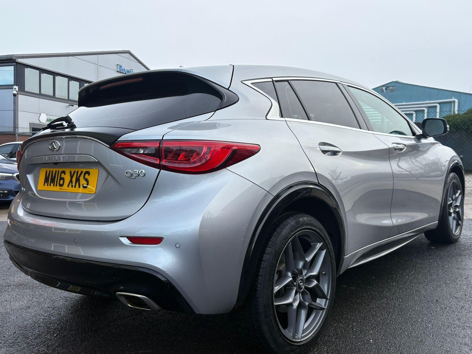 Used Infiniti Q30 2016 for sale - 77215756: Photo 12