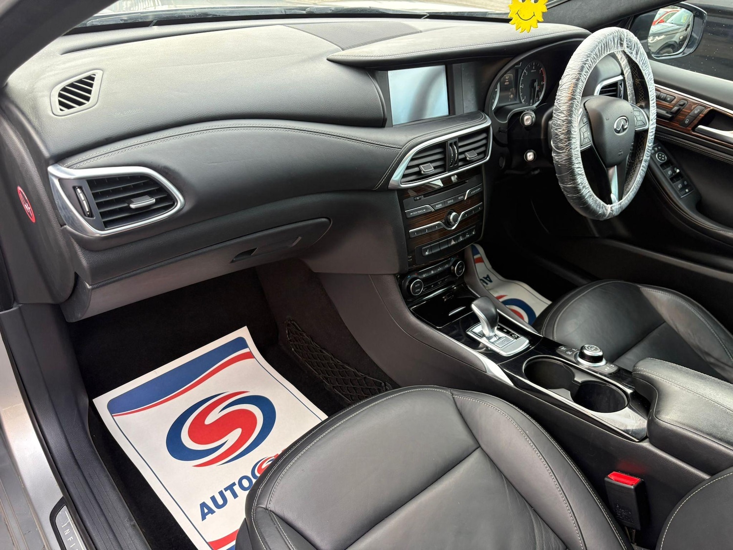 Used Infiniti Q30 2016 for sale - 77215756: Photo 14