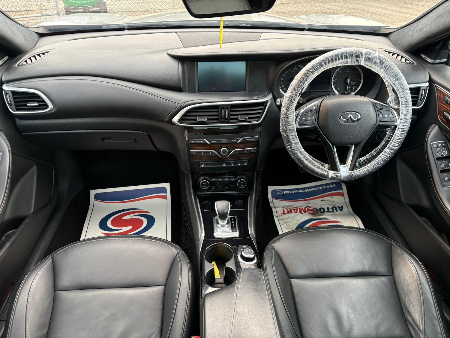 Used Infiniti Q30 2016 for sale - 77215756: Photo 15