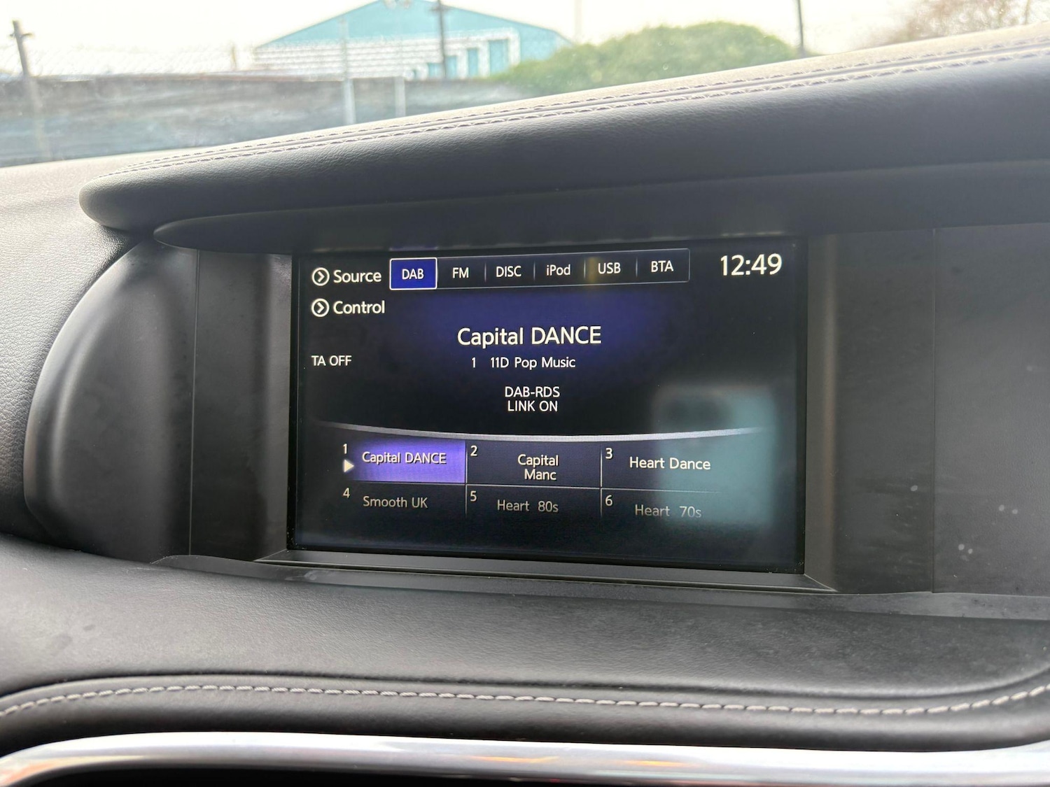 Used Infiniti Q30 2016 for sale - 77215756: Photo 40