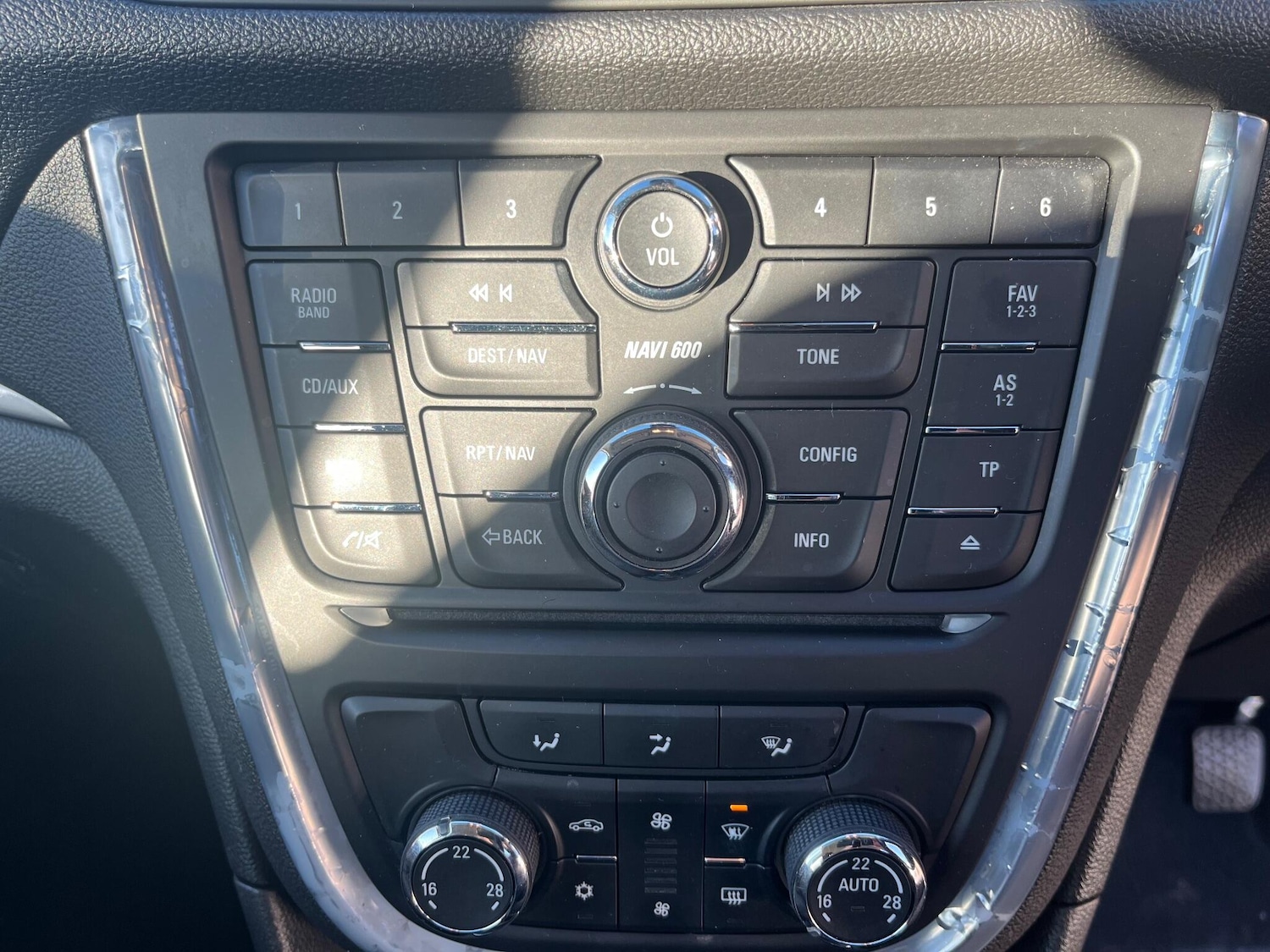 Used Vauxhall Mokka 2014 for sale - 76666947: Photo 45