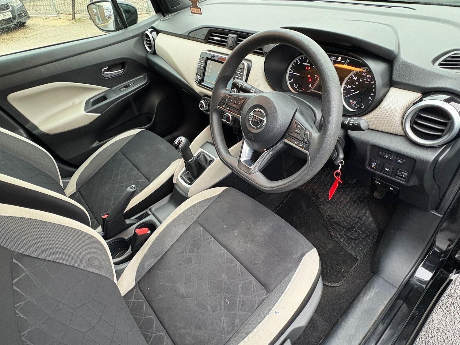 Used Nissan Micra 2017 for sale - 77523524: Photo 18