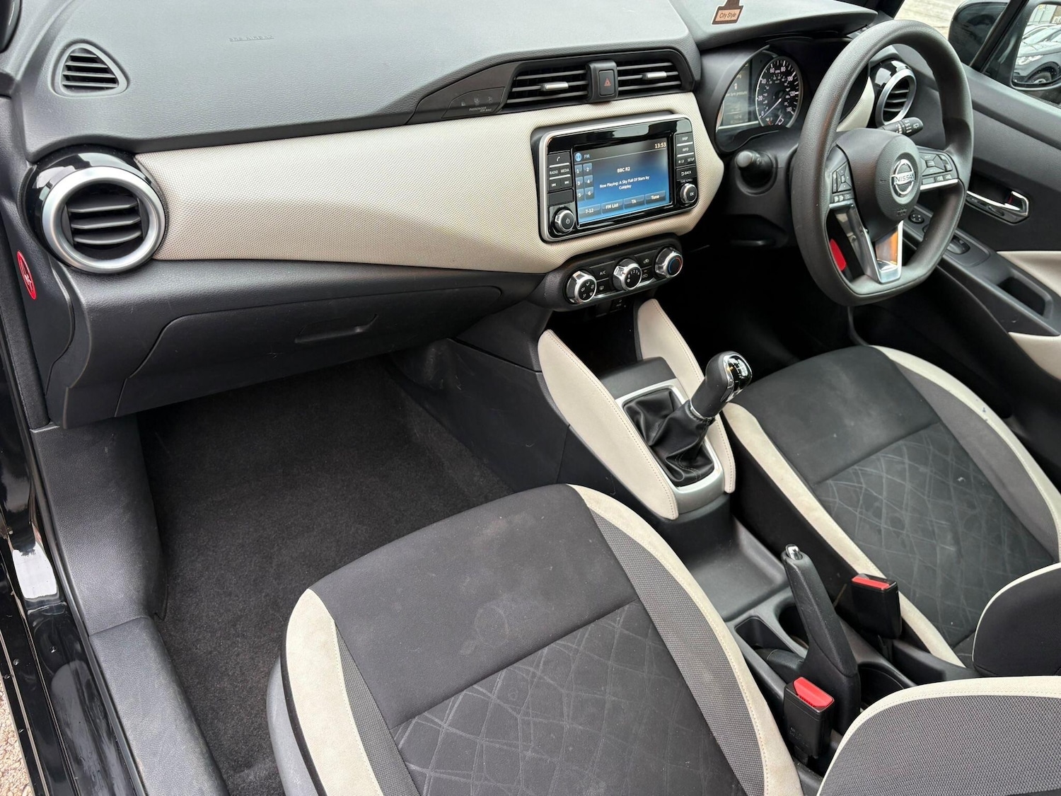 Used Nissan Micra 2017 for sale - 77523524: Photo 2