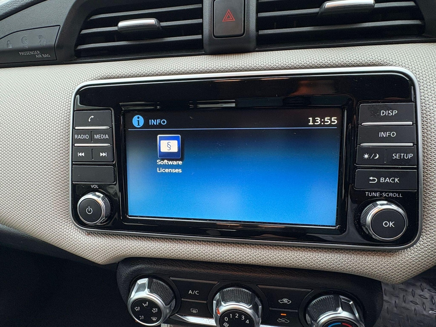 Used Nissan Micra 2017 for sale - 77523524: Photo 31