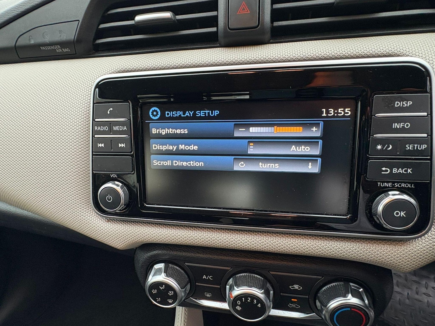 Used Nissan Micra 2017 for sale - 77523524: Photo 36