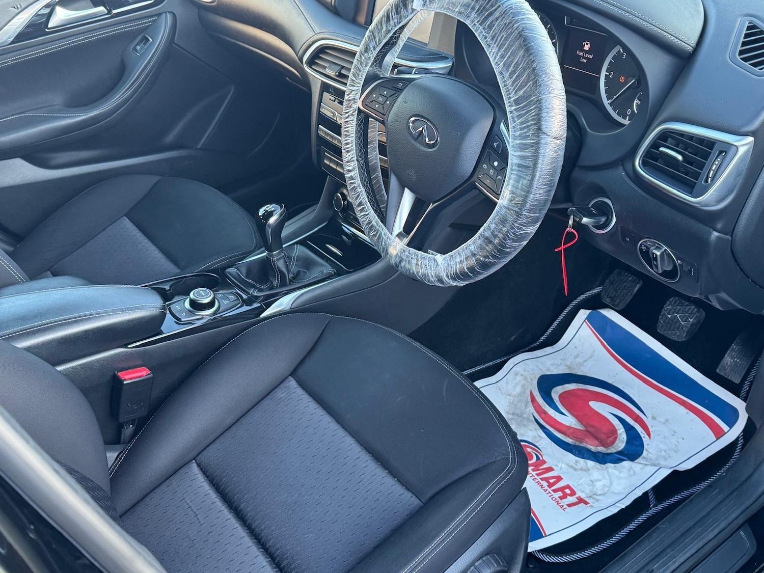 Used Infiniti Q30 2016 for sale - 77229451: Photo 16