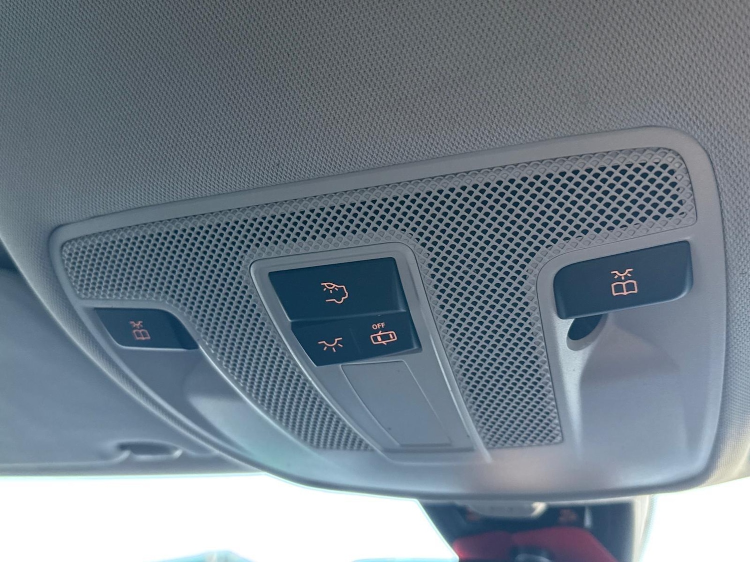 Used Infiniti Q30 2016 for sale - 77229451: Photo 28