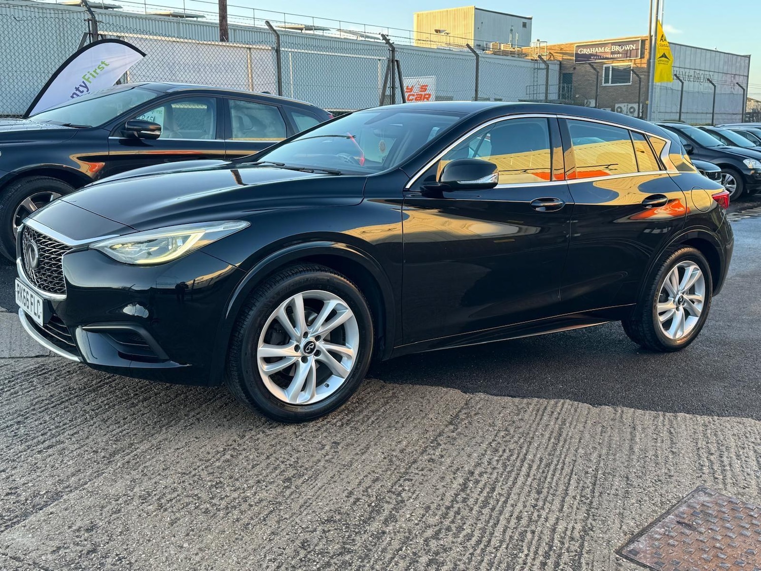 Used Infiniti Q30 2016 for sale - 77229451: Photo 4