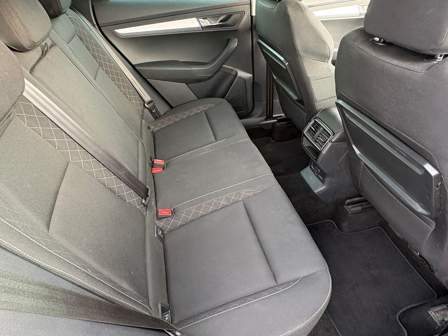 Used Skoda Karoq for sale - 77769497: Photo 26