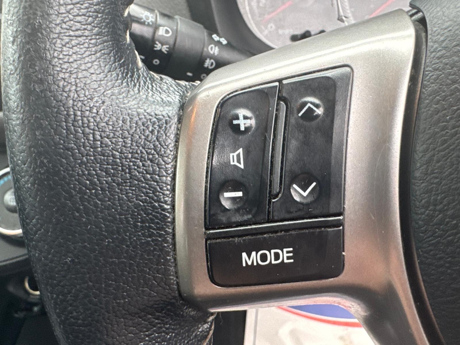 Used Toyota Yaris 2015 for sale - 78063047: Photo 35