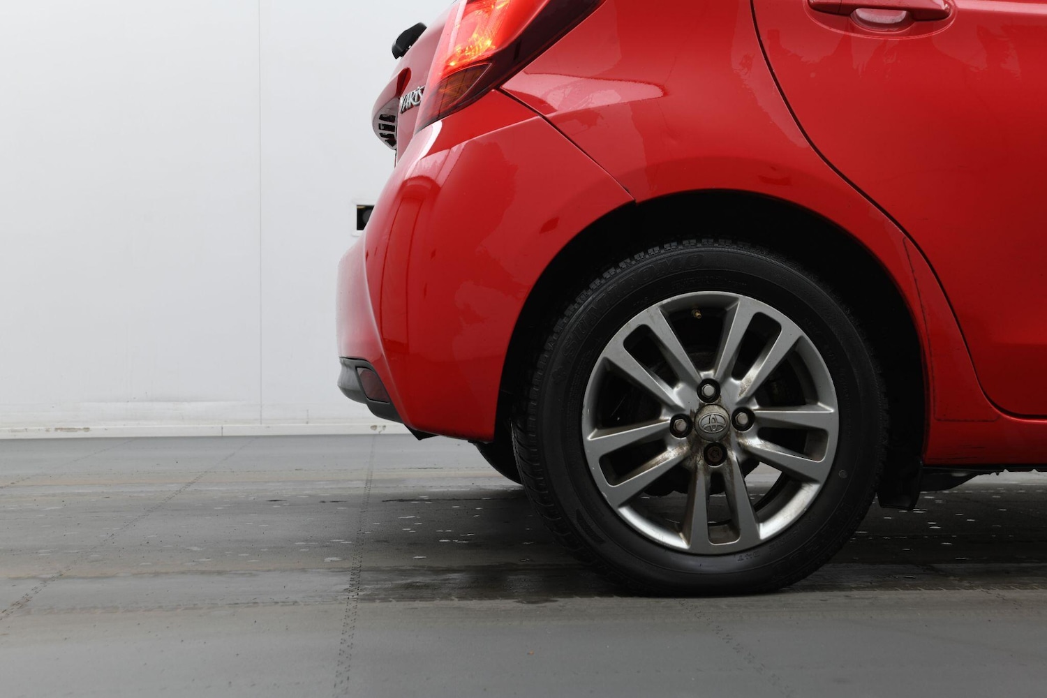 Used Toyota Yaris 2015 for sale - 78063047: Photo 44