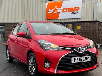 Used Toyota Yaris 2015 for sale - 78063047: Photo