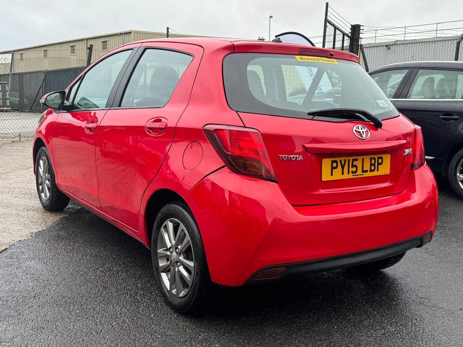 Used Toyota Yaris 2015 for sale - 78063047: Photo 8