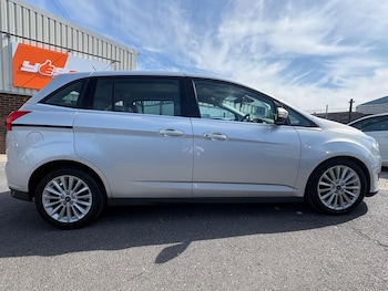 Used Ford Grand C-Max 2018 for sale - 78384543: Photo