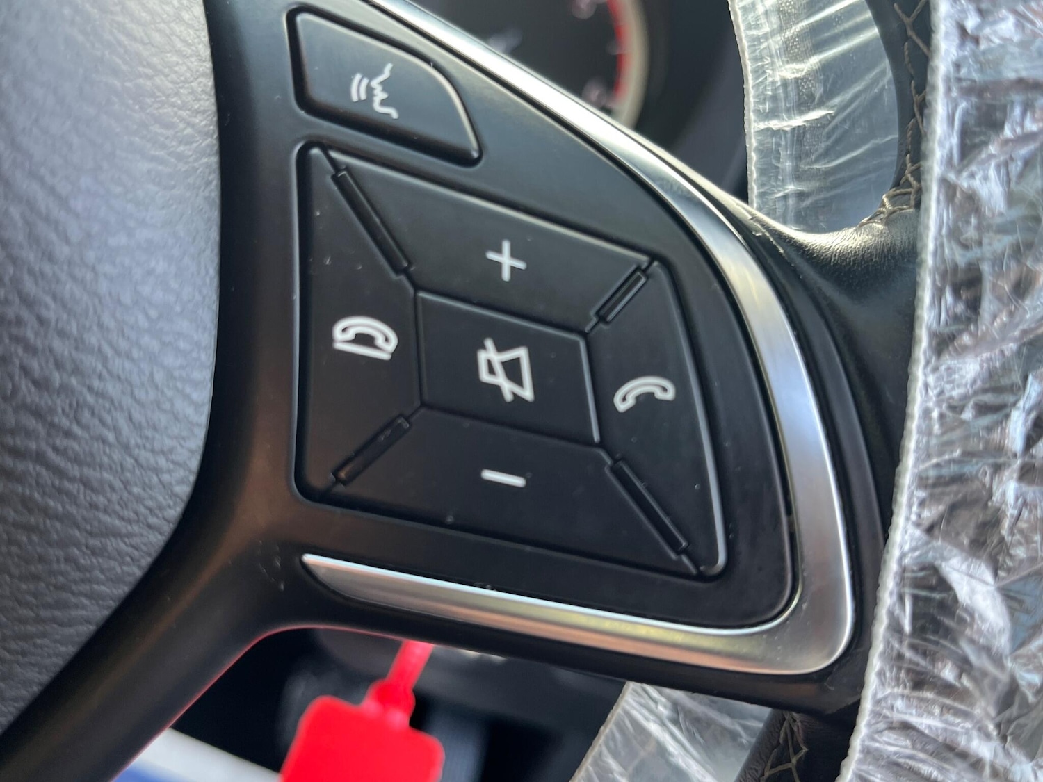 Used Infiniti Q30 2017 for sale - 77166529: Photo 22