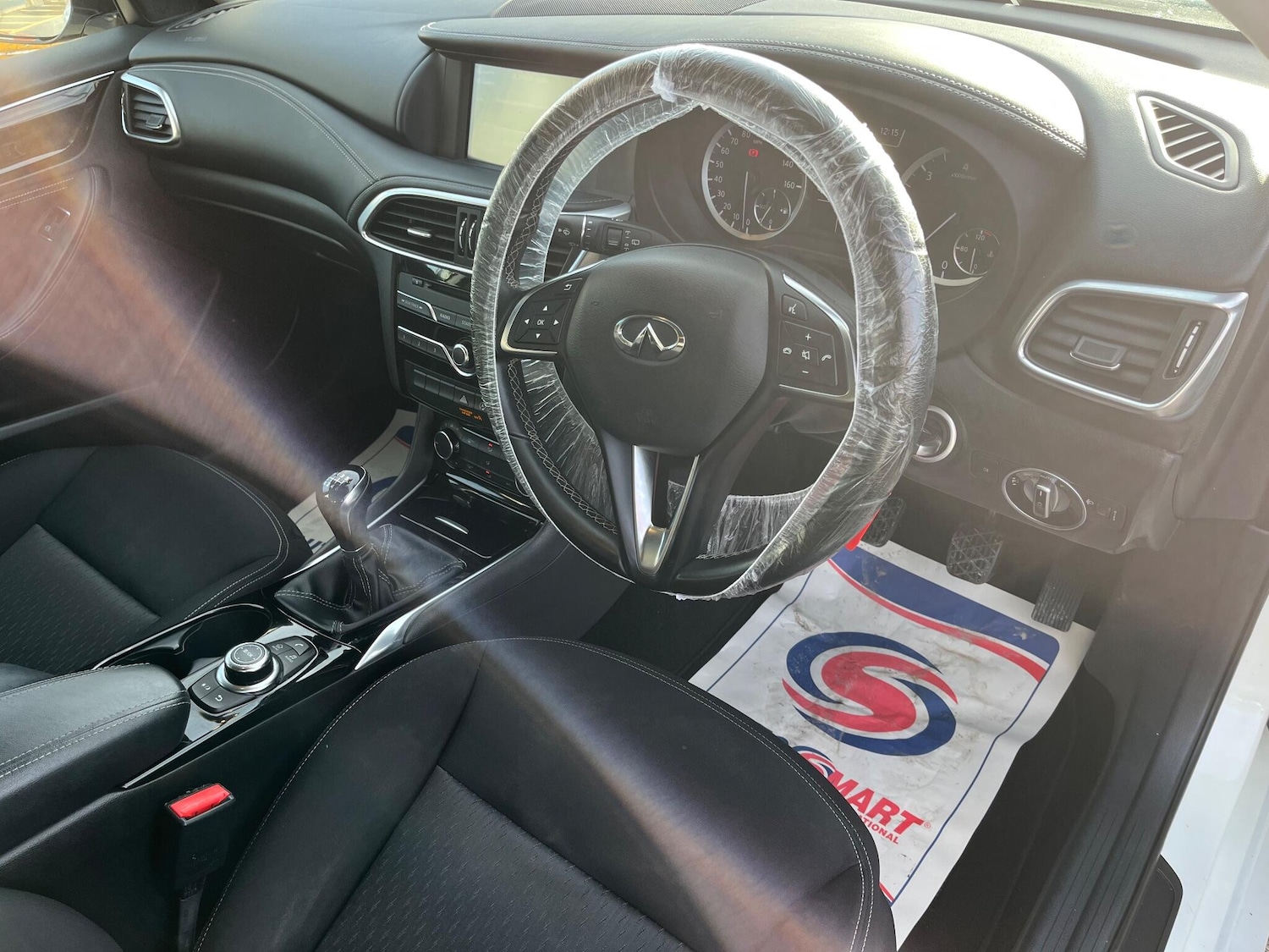 Used Infiniti Q30 2017 for sale - 77166529: Photo 59