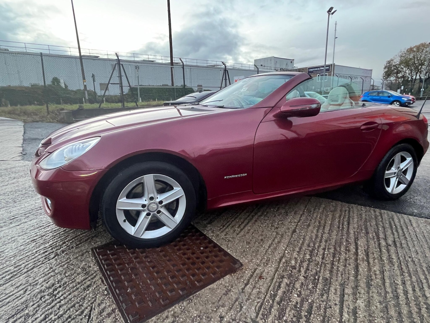 Used Mercedes-Benz SLK 2010 for sale - 76666504: Photo 10