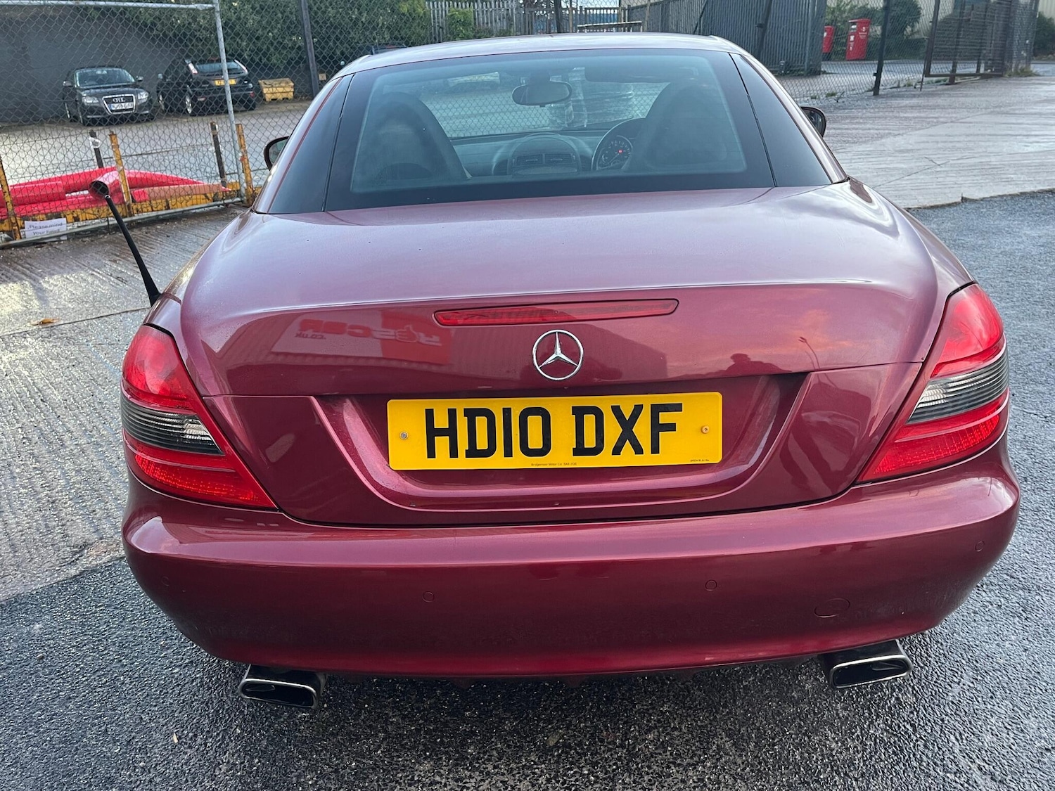 Used Mercedes-Benz SLK 2010 for sale - 76666504: Photo 11