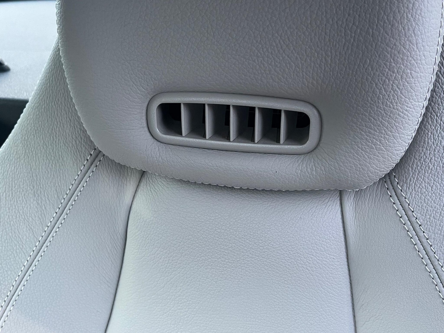 Used Mercedes-Benz SLK 2010 for sale - 76666504: Photo 53