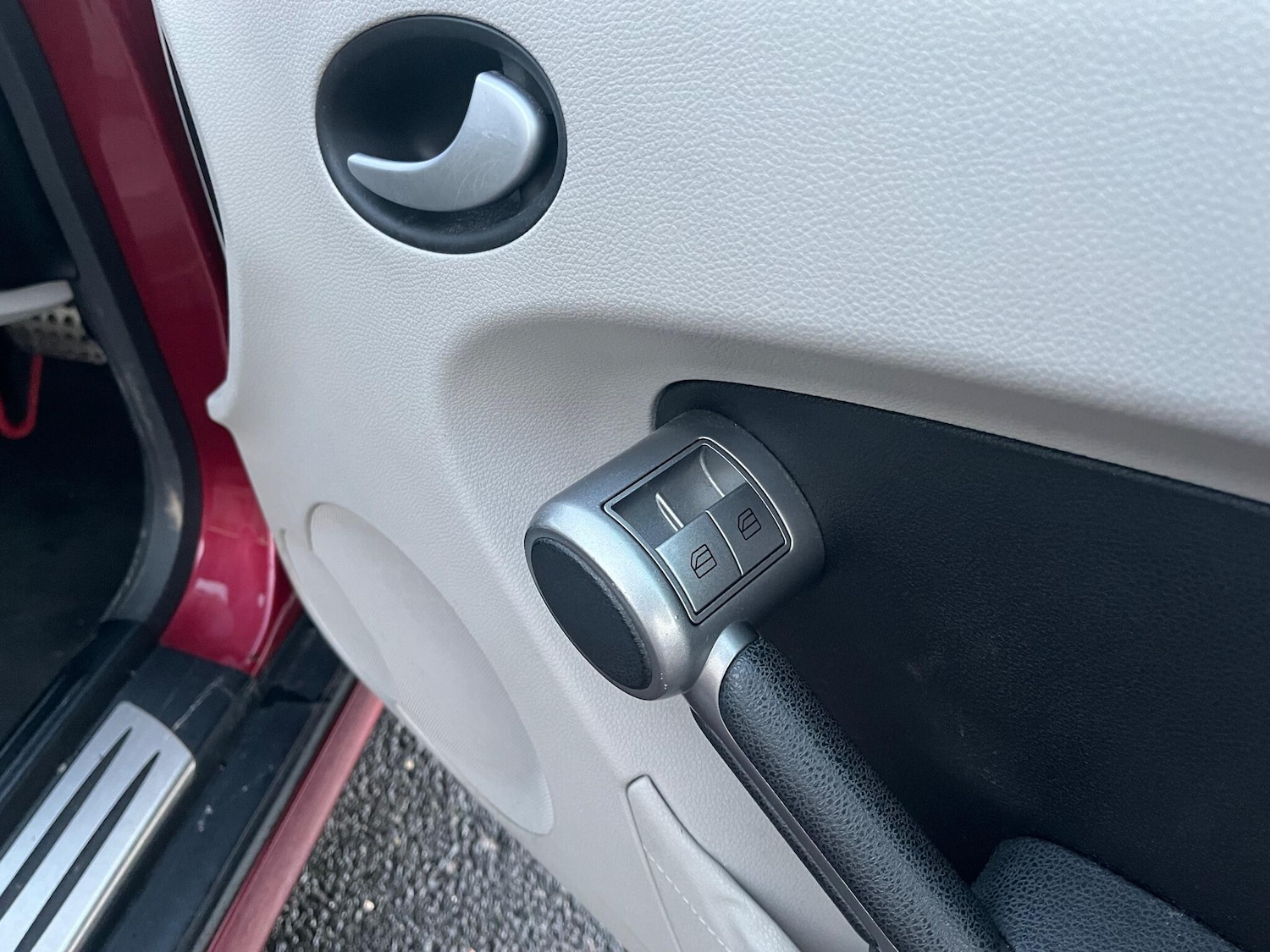 Used Mercedes-Benz SLK 2010 for sale - 76666504: Photo 55