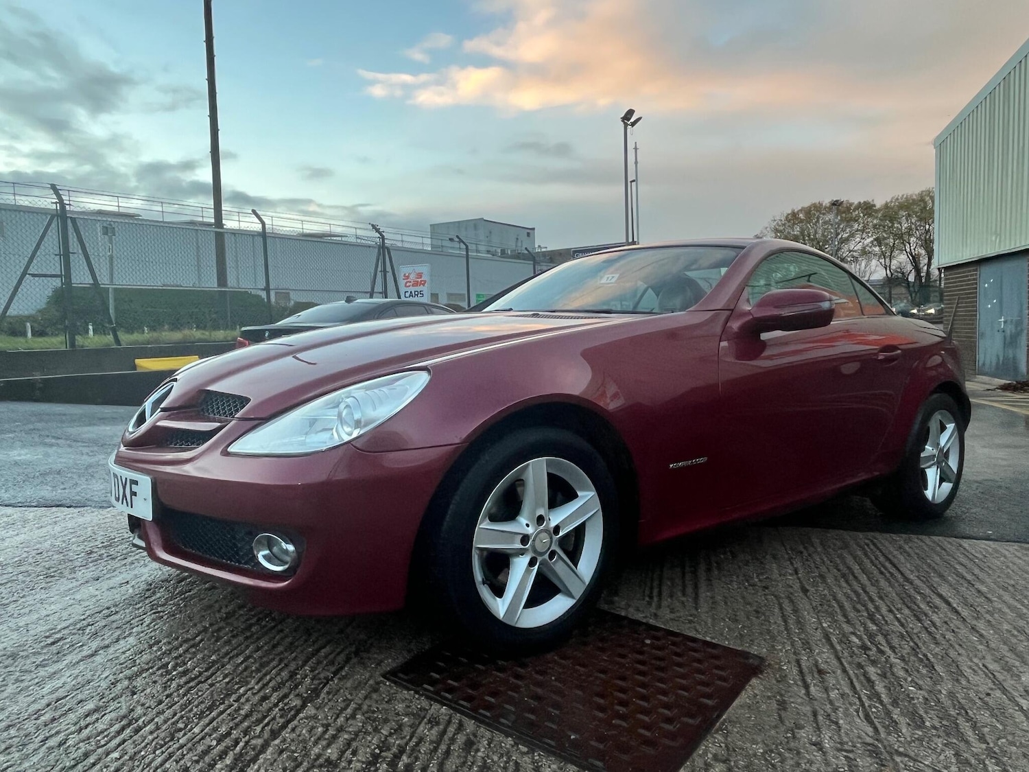 Used Mercedes-Benz SLK 2010 for sale - 76666504: Photo 7