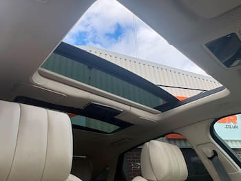 Used Jaguar XJ 2016 for sale - 79670091: Photo