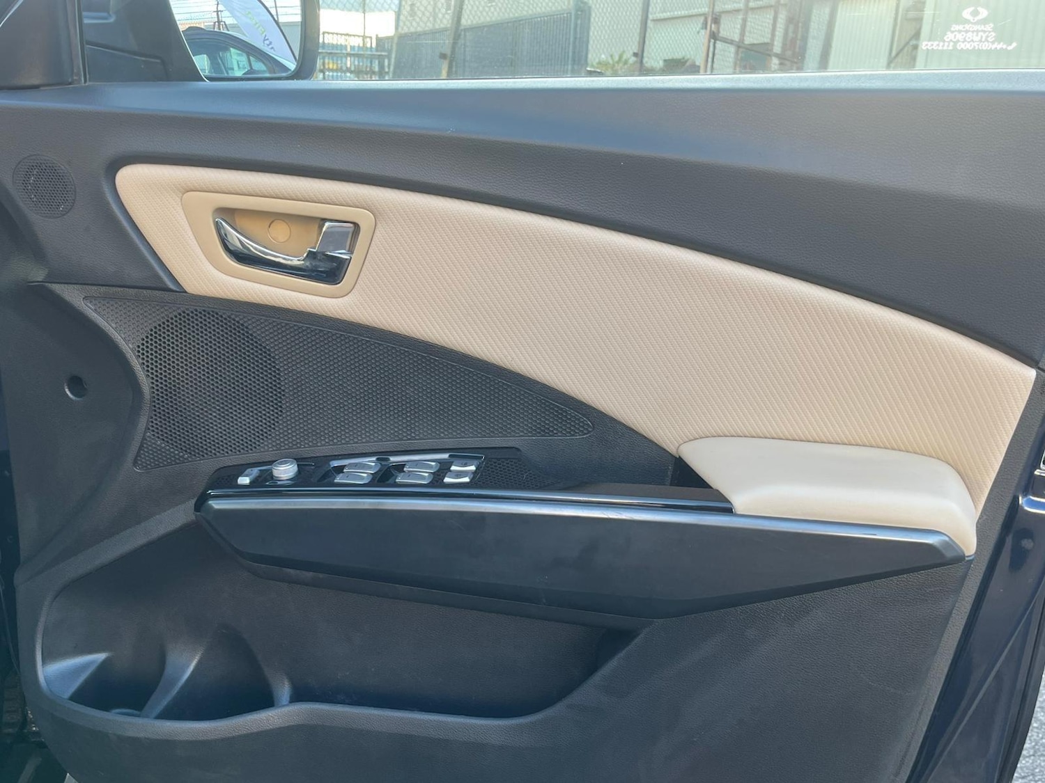 Used Ssangyong Tivoli 2016 for sale - 76801885: Photo 23