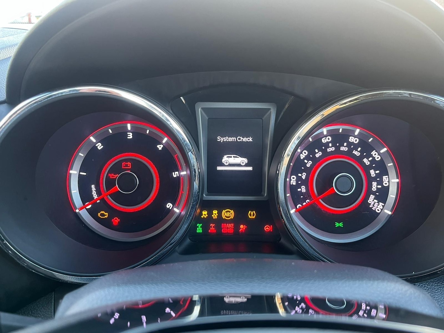 Used Ssangyong Tivoli 2016 for sale - 76801885: Photo 34