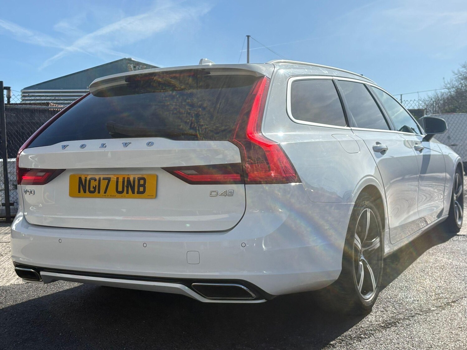 Used Volvo V90 2017 for sale - 77940181: Photo 13