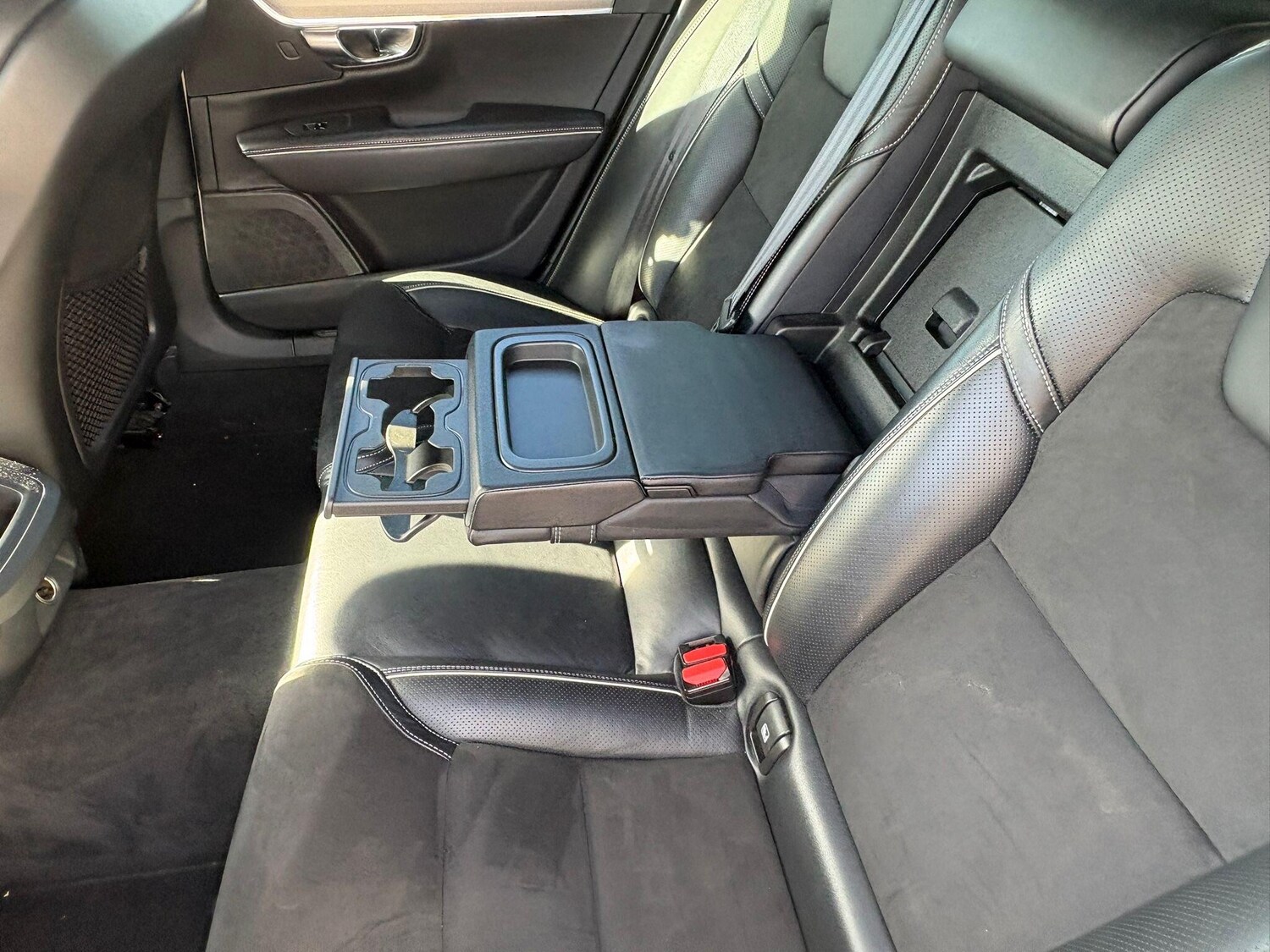 Used Volvo V90 2017 for sale - 77940181: Photo 19