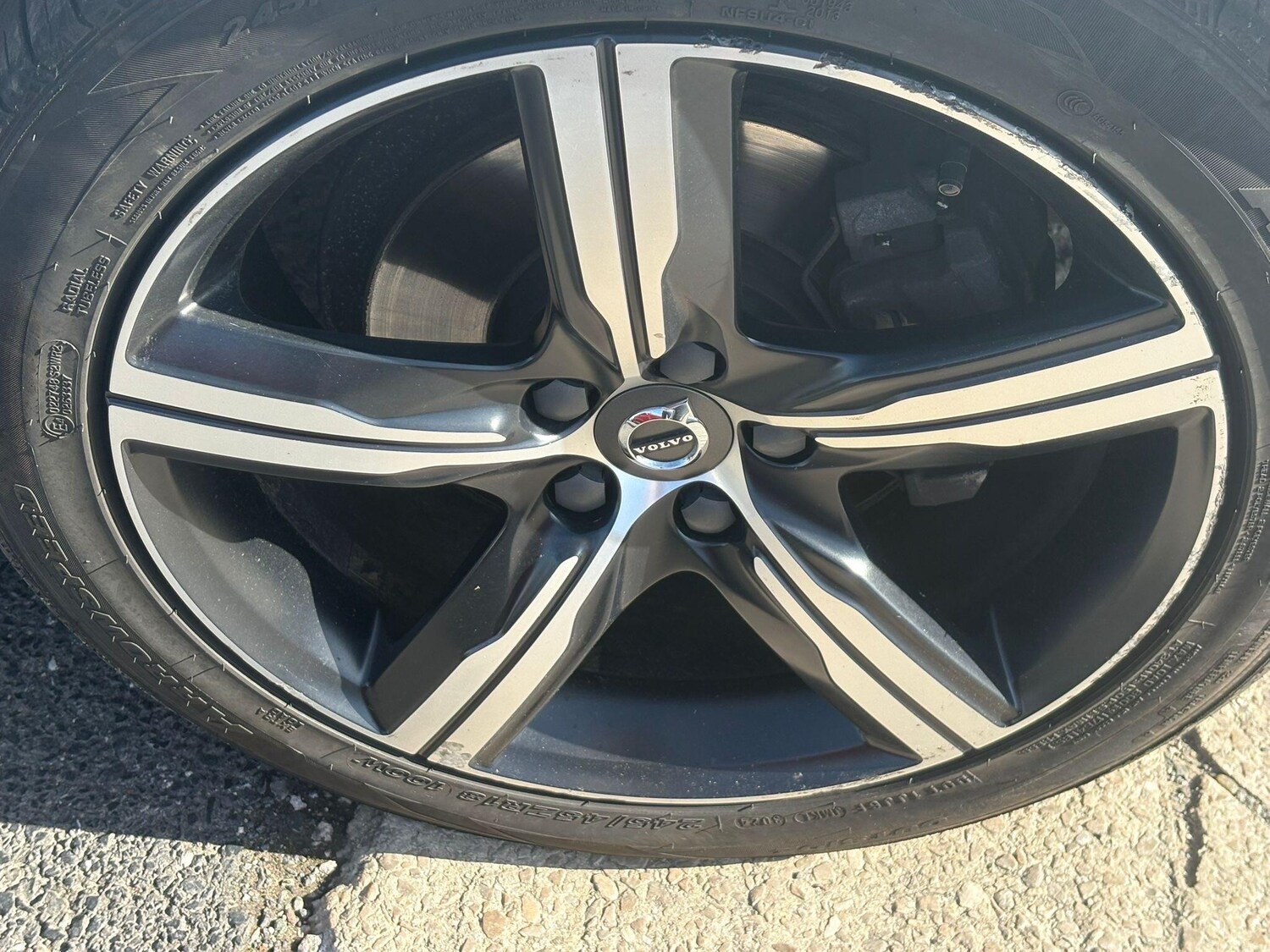 Used Volvo V90 2017 for sale - 77940181: Photo 32